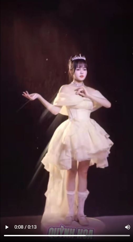 bục xoay tròn 360 độ