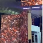 Y Tuong San Khau Xoay Tron 360 2